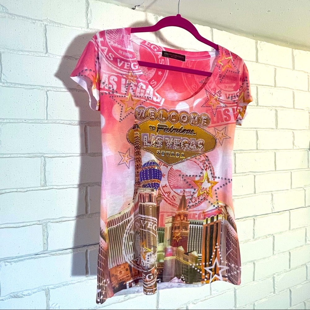 Banana Expression New York pink and gold Las Vegas shirt size XL